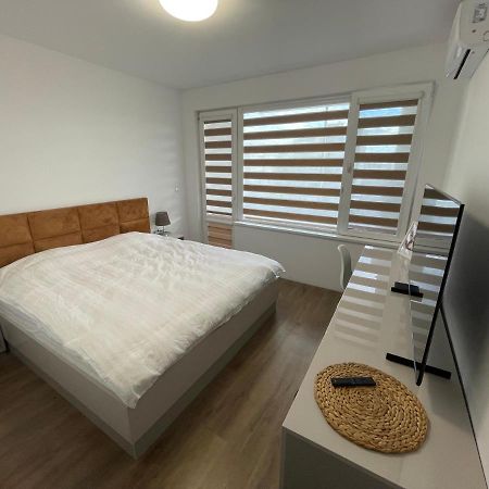 Dety'S Apartment 布尔加斯 外观 照片