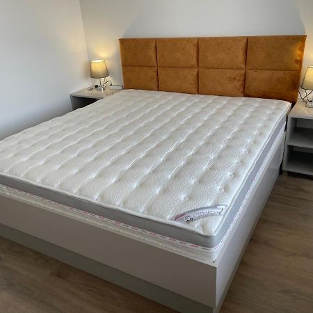 Dety'S Apartment 布尔加斯 外观 照片