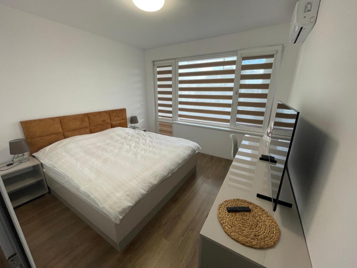 Dety'S Apartment 布尔加斯 外观 照片